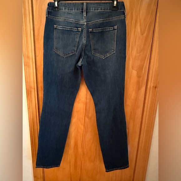 NWT OLD NAVY Petite 4 Mid- Rise Power Slim Straight Jeans - Picture 9 of 9
